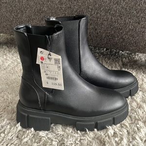 Brand new black Zara ankle boots.